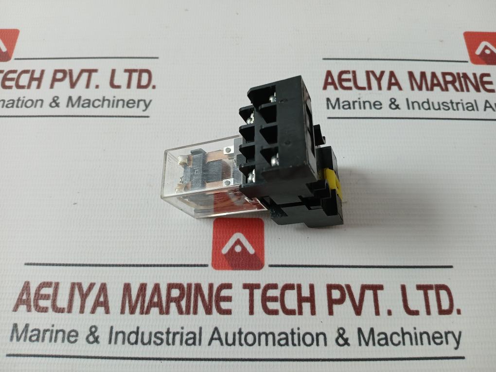 Honeywell Szr-my2-n1 Plug In Power Relay With Socket 24Vdc 5A At 250Vac