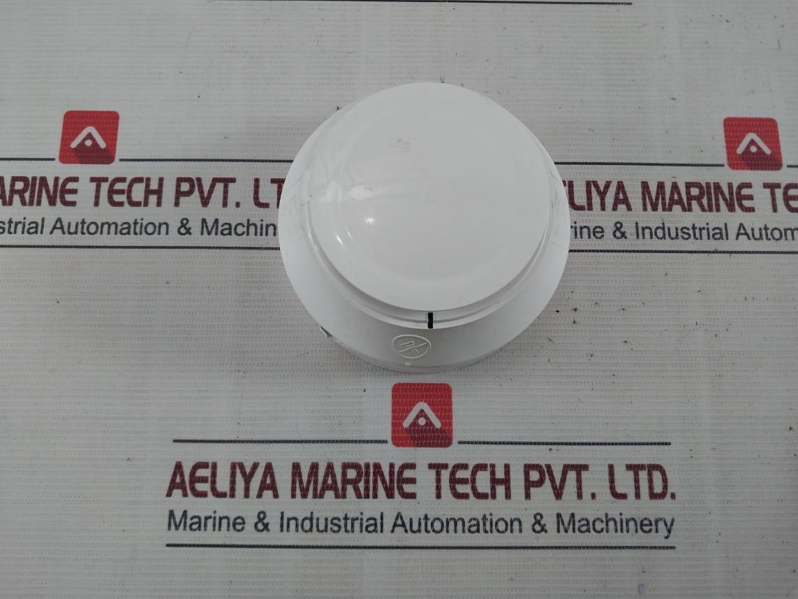 Honeywell Tc806B3010 Photoelectric Sensor Flash Scan Series Smoke Detector