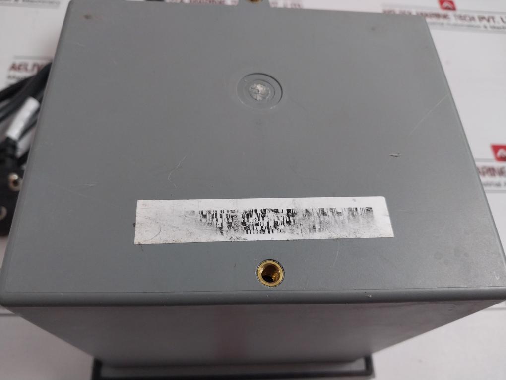 Honeywell Uda2182-nn1-nn2-nn-n-0000-ee Dual Input Analytical Analyzer 2.5-meter