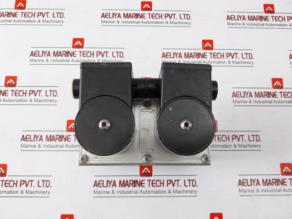 Honeywell Vq420Ma1004 Combination United States Ignition Solenoid Valve