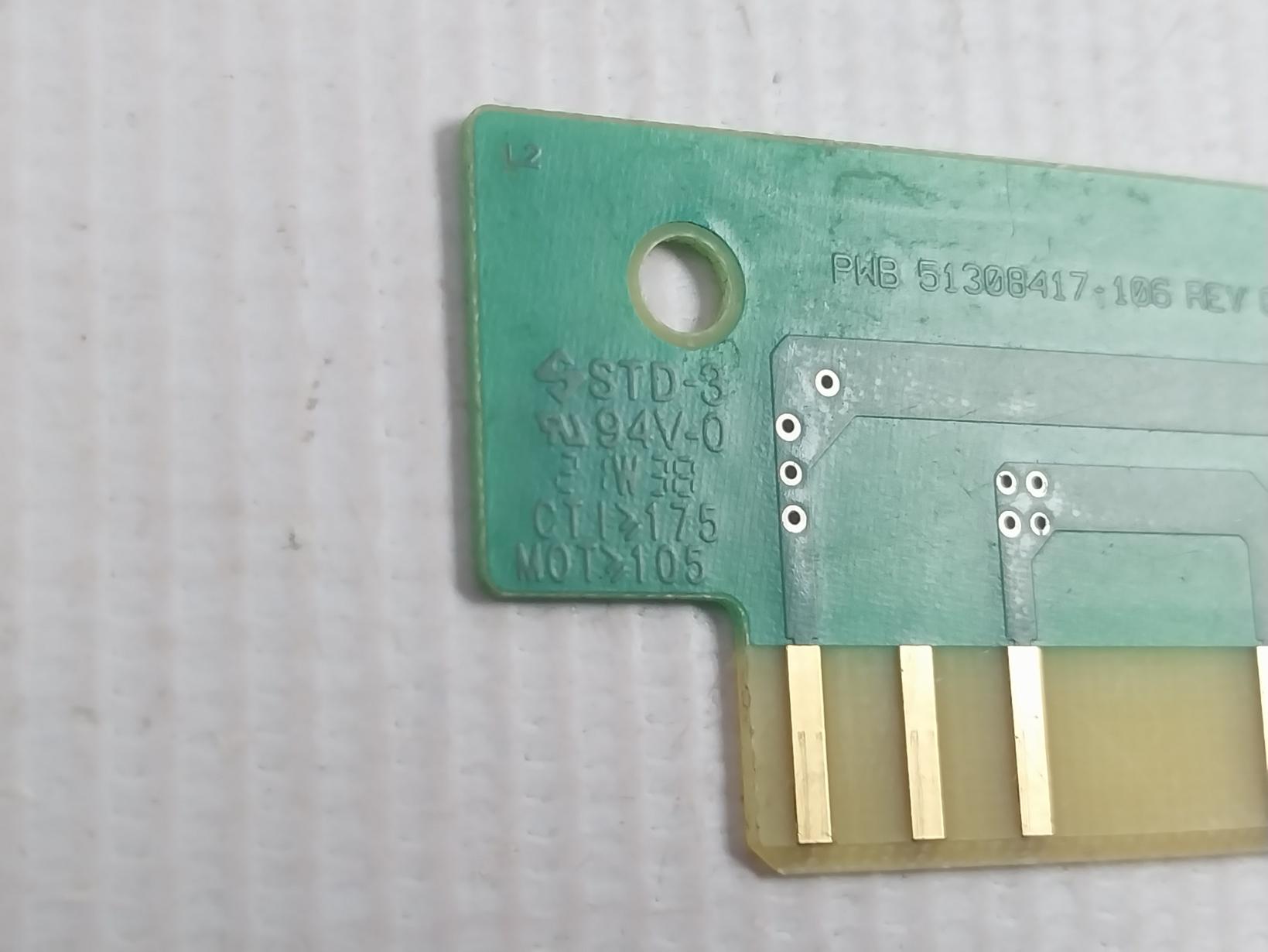 Honeywell 51308418-126 Fuse Feed-thru Pcb Module