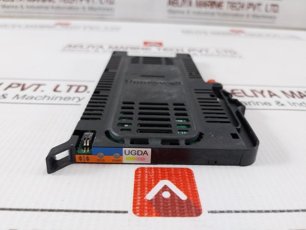 Honeywell Fc-ugda01 Digital I/O Universal Safety Barrier Adaptor 24Vdc 75Ma