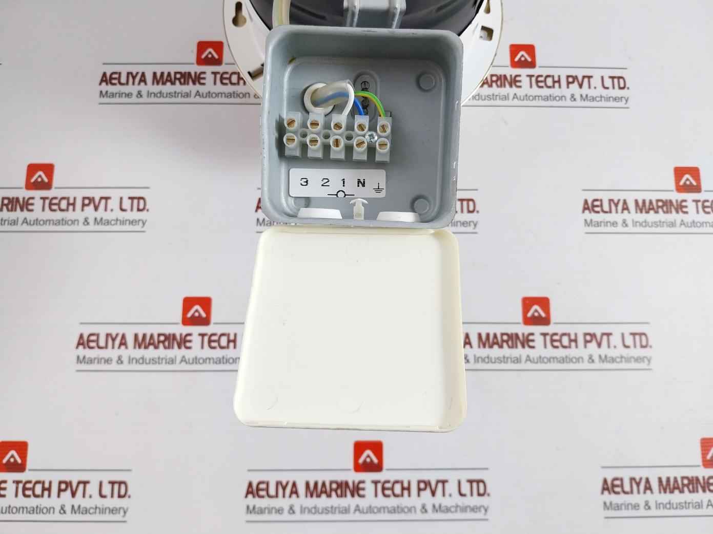 Hovik Lys Tc-t18W.100W Adjustable Lamp Brass 1X18W 220V/60Hz 5P