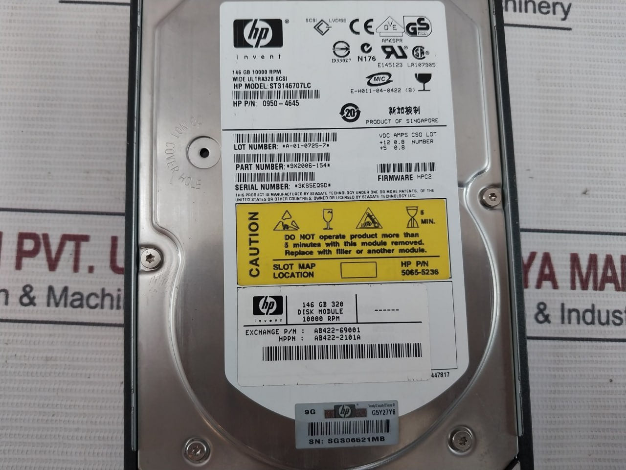Hp Rx2620 Integrity Server Ab331A Rev.A 8A 100-127V- 50/60Hz Hpc2 10000Rpm