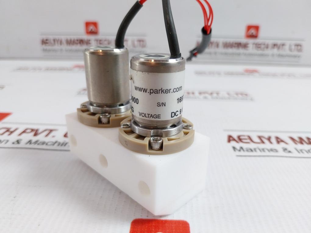 Hplc Gradient Valve 9 Vdc Assembly 018-0300-900 Parker