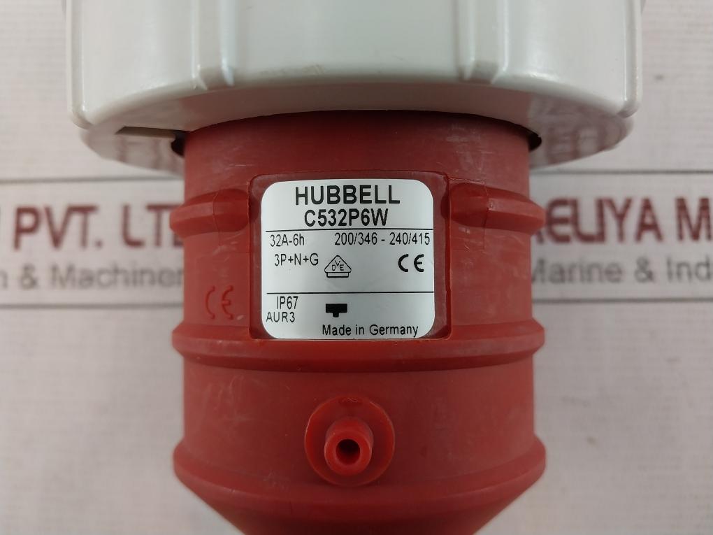 Hubbell C532P6W Pin And Sleeve Plug 32A-6H 200/346-240/415 Ip67
