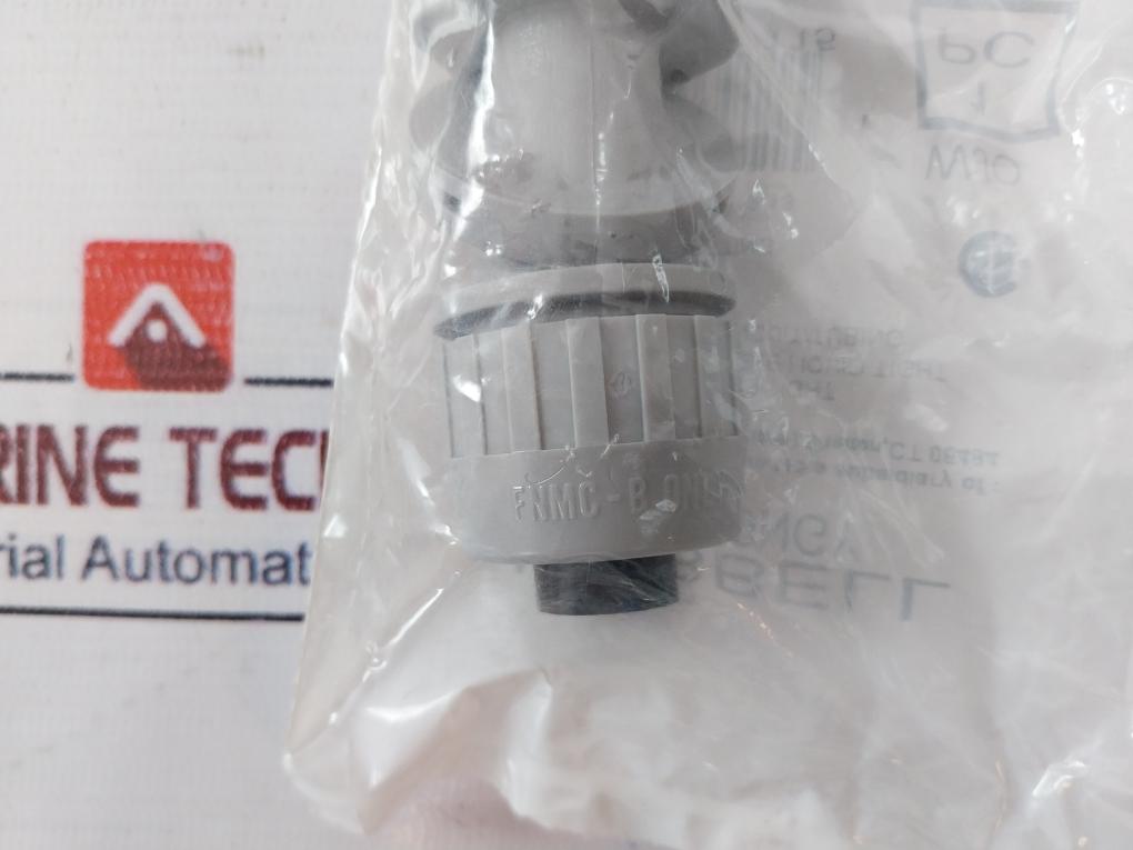 Lot of 8X Hubbell PS0509NGY Liquid-tight Flexible Conduit Connector