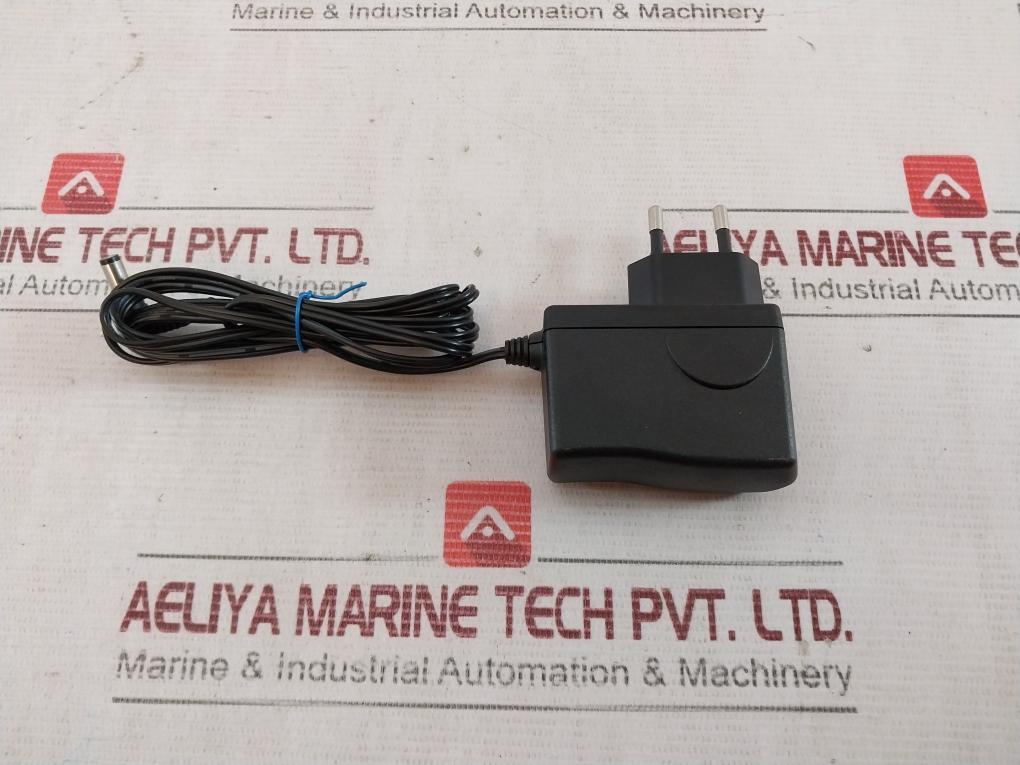 Huntkey Hka00612005-3S Switching Power Adaptor 100-240V~ 50/60Hz 0.2A