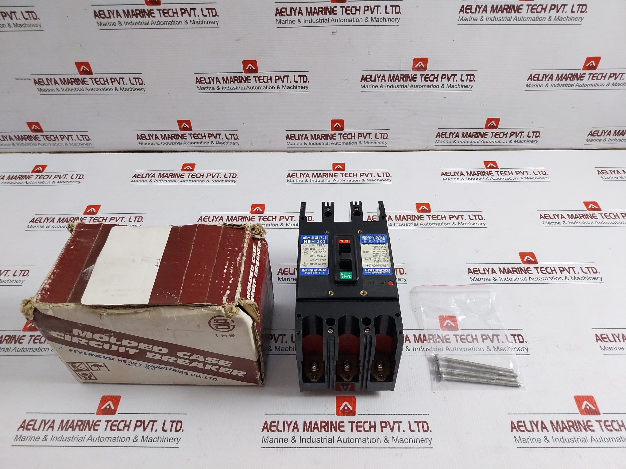 Hyundai-600-Vac-22Ka-Kla00Y-3-pole-Molded-Case-Circuit-Breaker-Hbh-203-209363-1