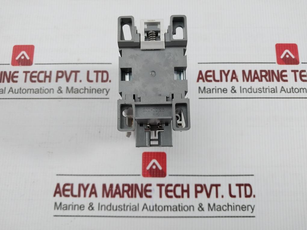 Hyundai 3-pole Magnetic Contactor 50/60Hz 750V Part No Himc 18