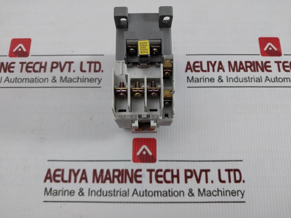 Hyundai 3-pole Magnetic Contactor 50/60Hz 750V Part No Himc 18