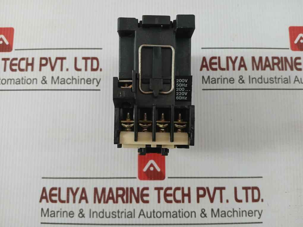 Hyundai 750V/20A Control Relay Hmx 31