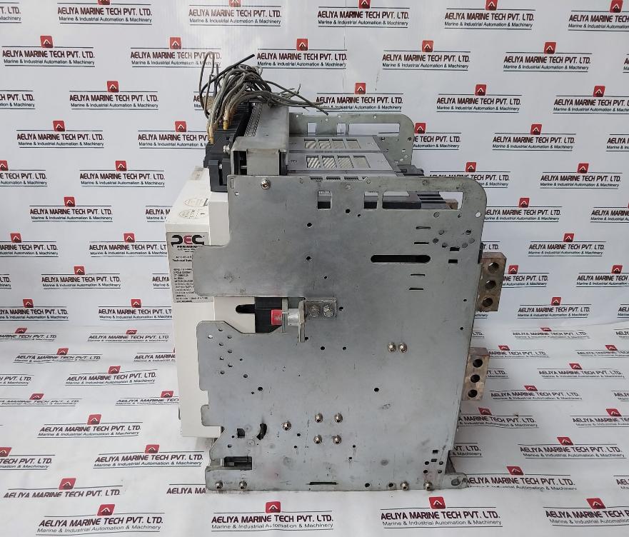 Hyundai Hgn25b3b Air Circuit Breaker 3 Pole 2500a 50/60hz 12kv 1000v