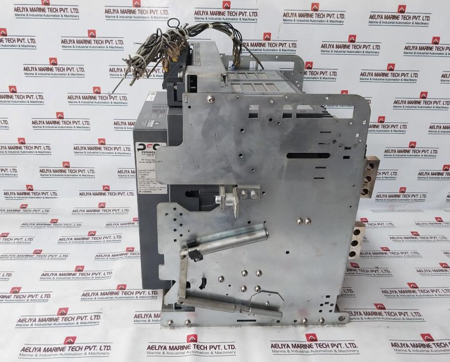 Hyundai Electric Uan25b3b Air Circuit Breaker 3 Pole 2500a 12kv 1000v