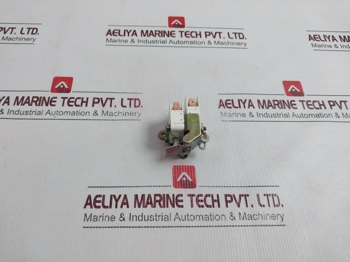 Hyundai Hats-ac3 Auxiliary Switch 3A 1B