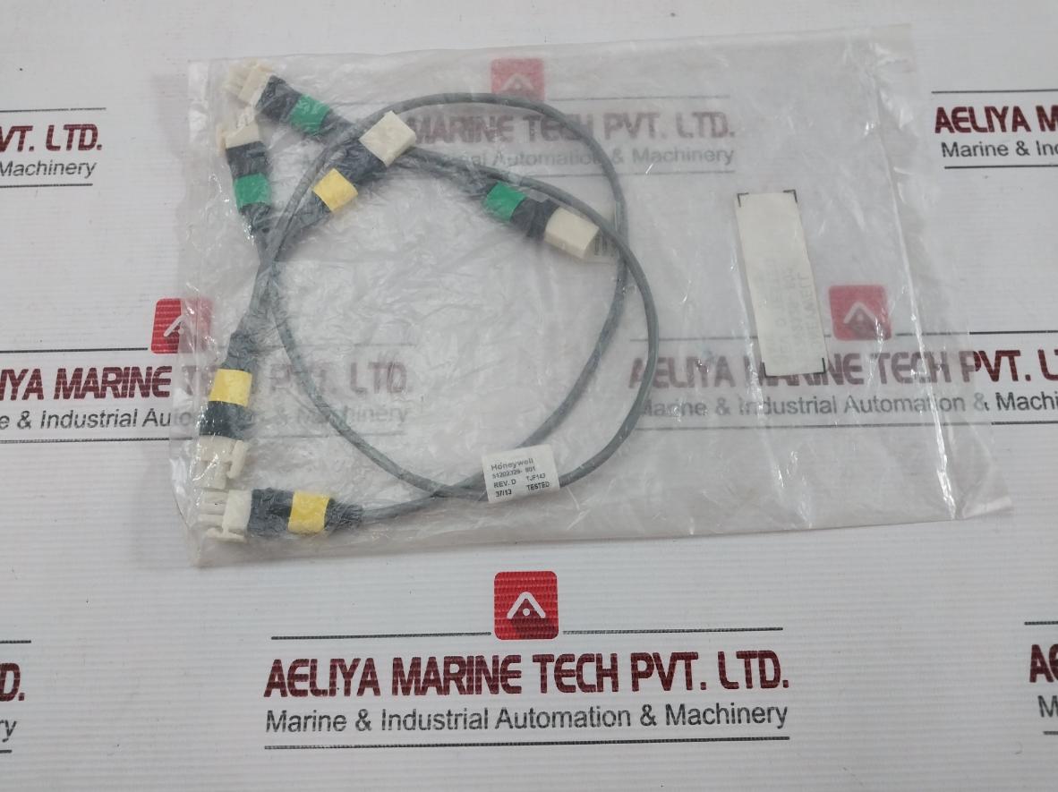 I/O Link Cable Set 51202329-801 Rev.D 51202329-802 Honeywell