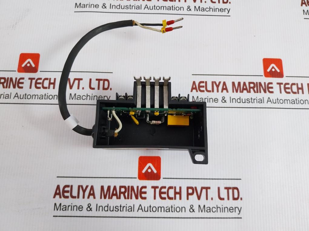 Ic660bsm021dca1-Bus-Switching-Module-24-48vdc-44a729687-002-By-Ge-Fanuc-Length-19cm-5