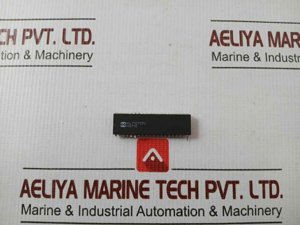 Icl7107Cpl Harris Analog-to-digital Converter Ic