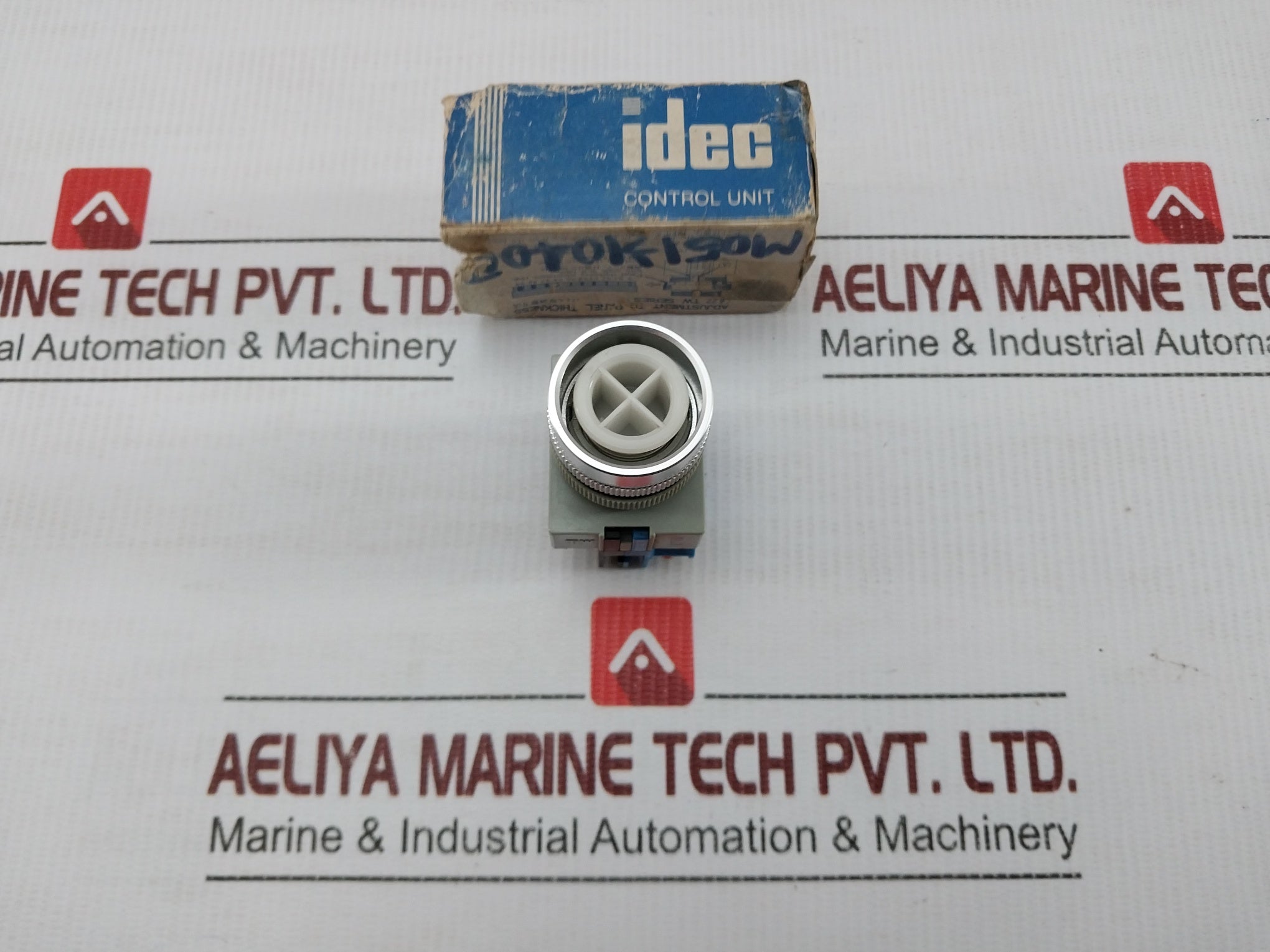 Idec-Push-Button-Switch-600V-10A-Abw110-g-209816-1