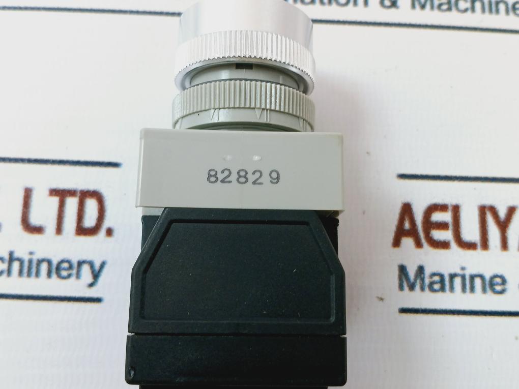 Idec Apw N24 Pilot Light 230V 50-60Hz