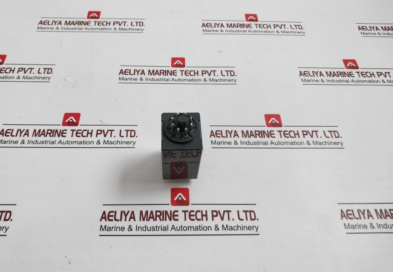 Idec Gt3A-1Af20 Electronic Timer 100-240Vac 10H 5A 120Vac/30Vdc