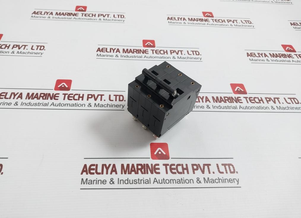 Idec Nrbm3100 3 Pole Circuit Protector 40A 250Vac