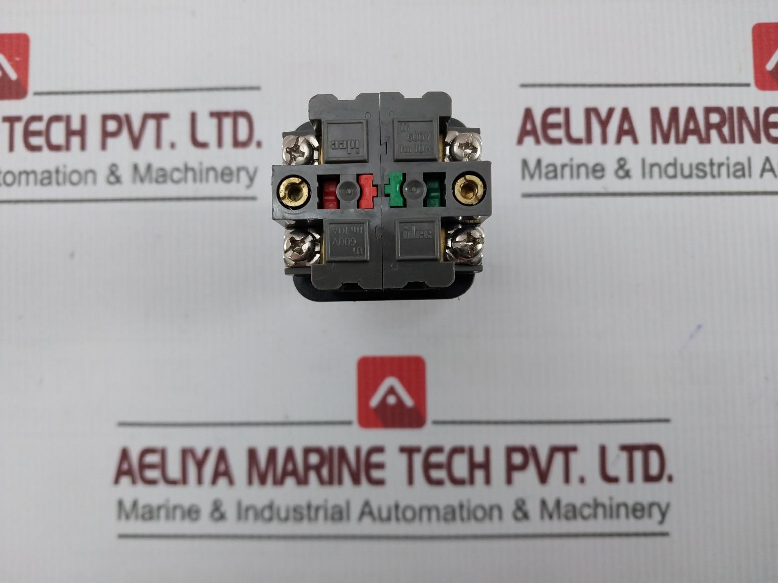 Idec 41-10650 Push Button Switch 600V/10A