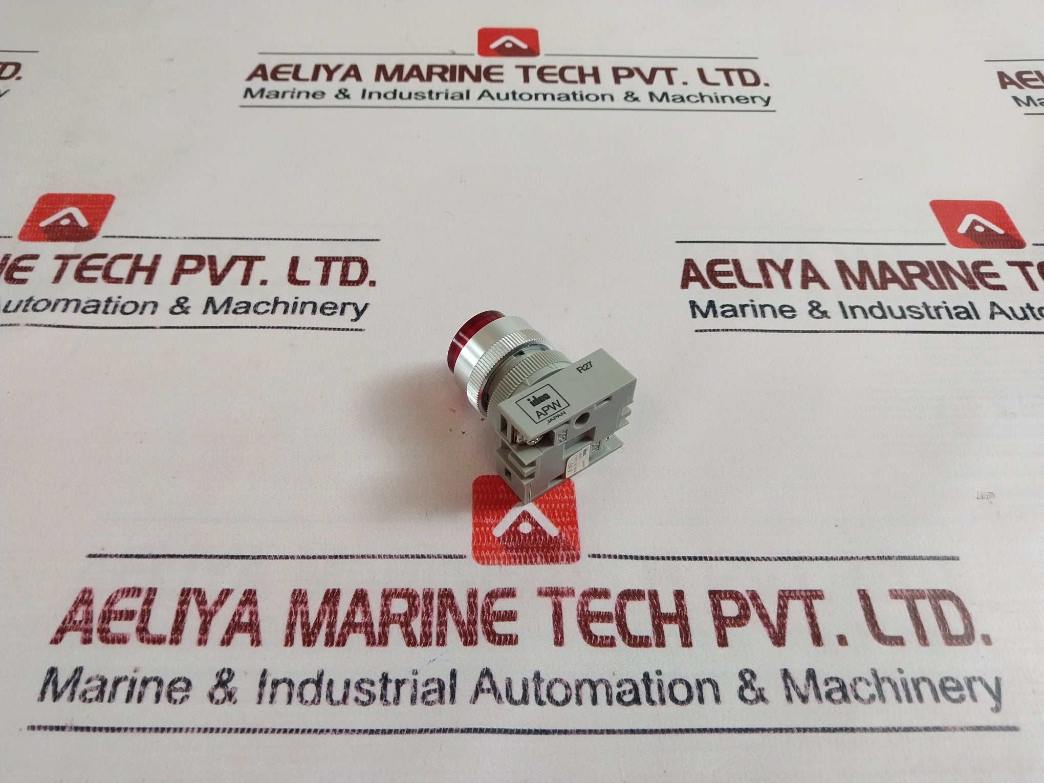 Idec Apw1 B33 1 R Control Unit 24 V En 60947-5-1
