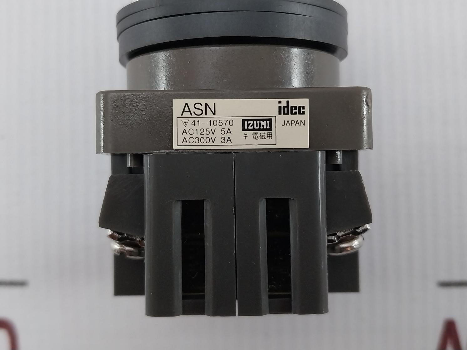 Idec Asn111 Selector Switch 600V/10A