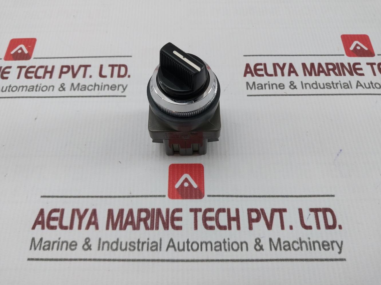 Idec Asn Selector Switch Ac125V/5A Ac300V/3A