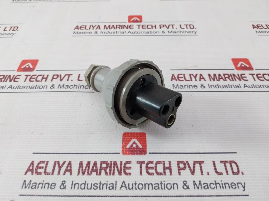 Impa 792801 Resin Marine Electrical Plug 250V/20A