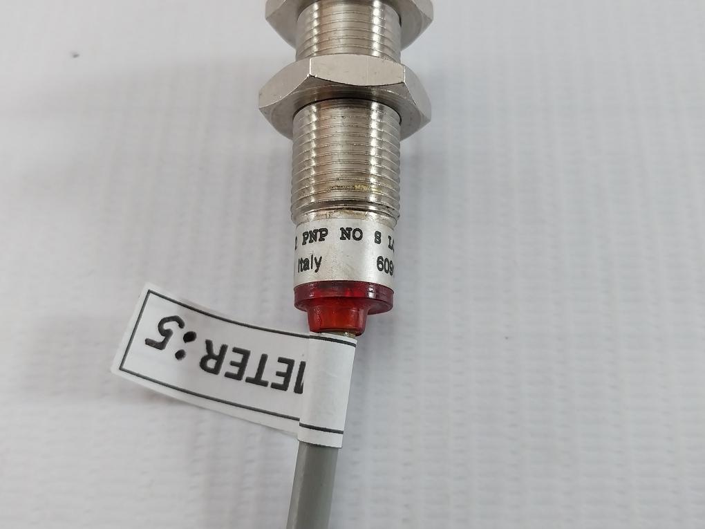 Inductive Proximity Sensor 5-meter Aeco Si12-c2 Pnp No S Lc5