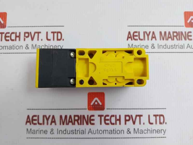 Inductive Proximity Sensor Bi15-cp40-y1X Turck Ip67