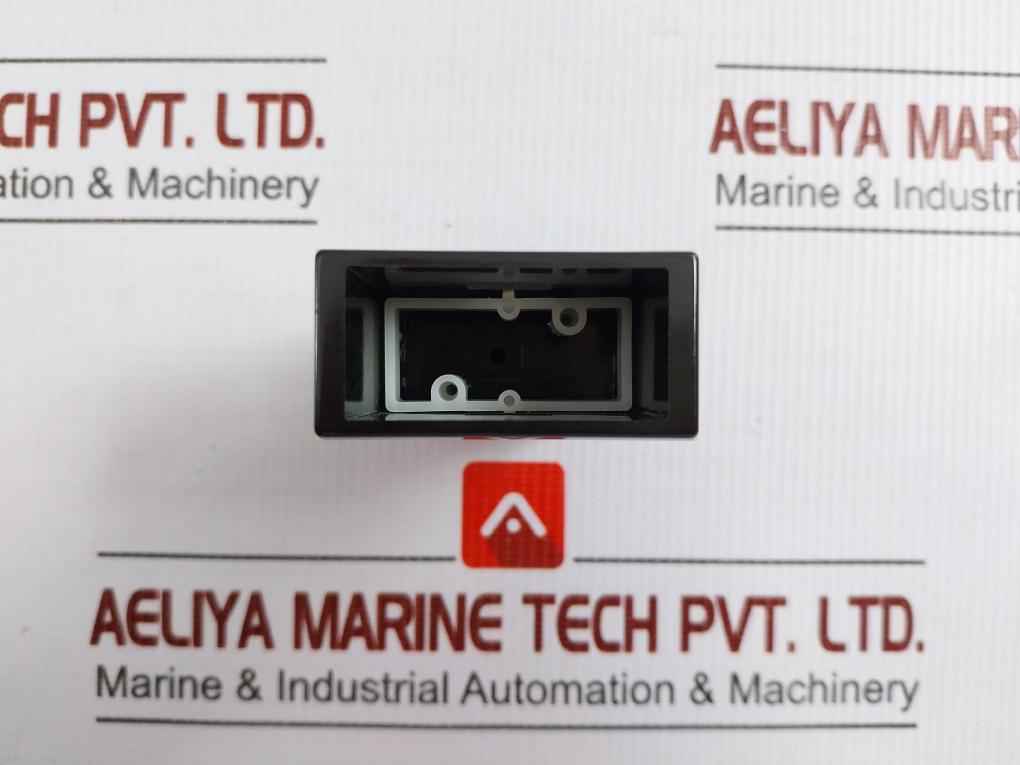 Industrial Pushbutton 250Vac/10A Part No 03-111.011 Eao