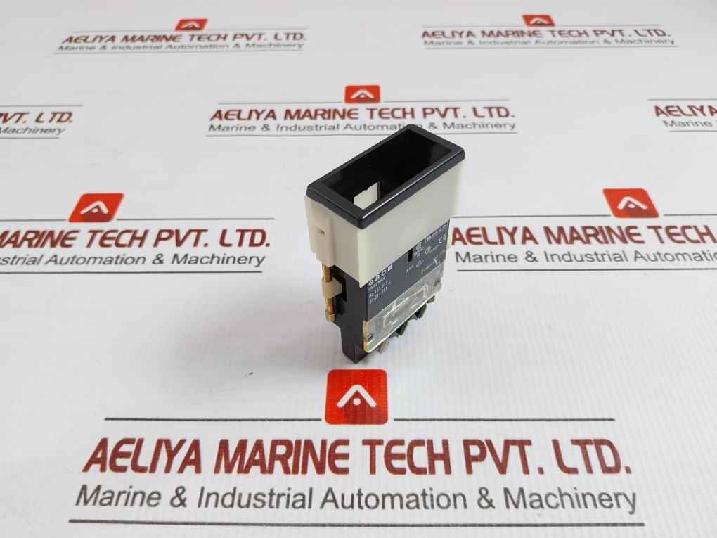 Industrial Pushbutton 250Vac/10A Part No 03-111.011 Eao