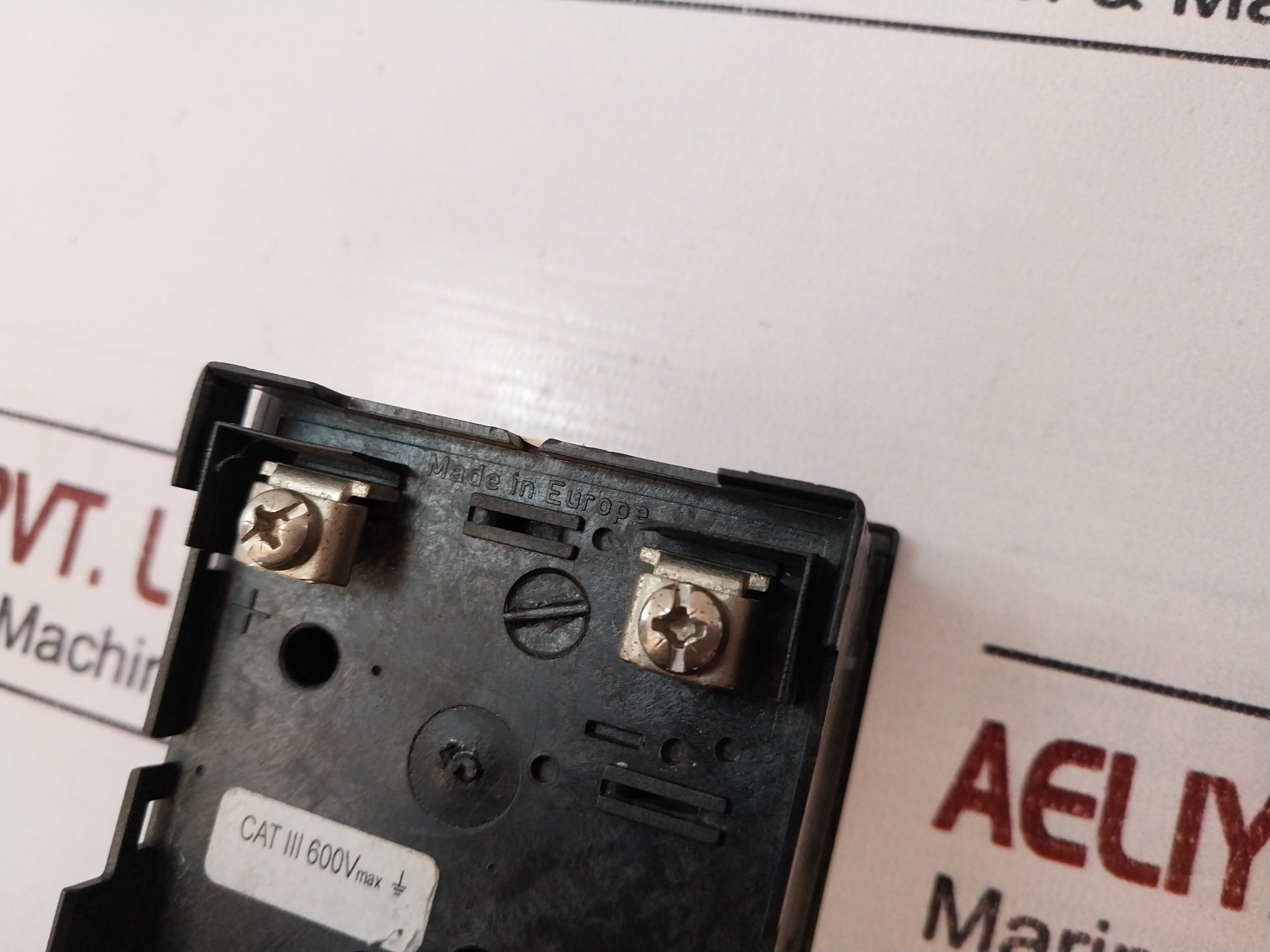 Iskra Fq0307 Analogue Ammeter Cat Iii 600Vmax 5/10A