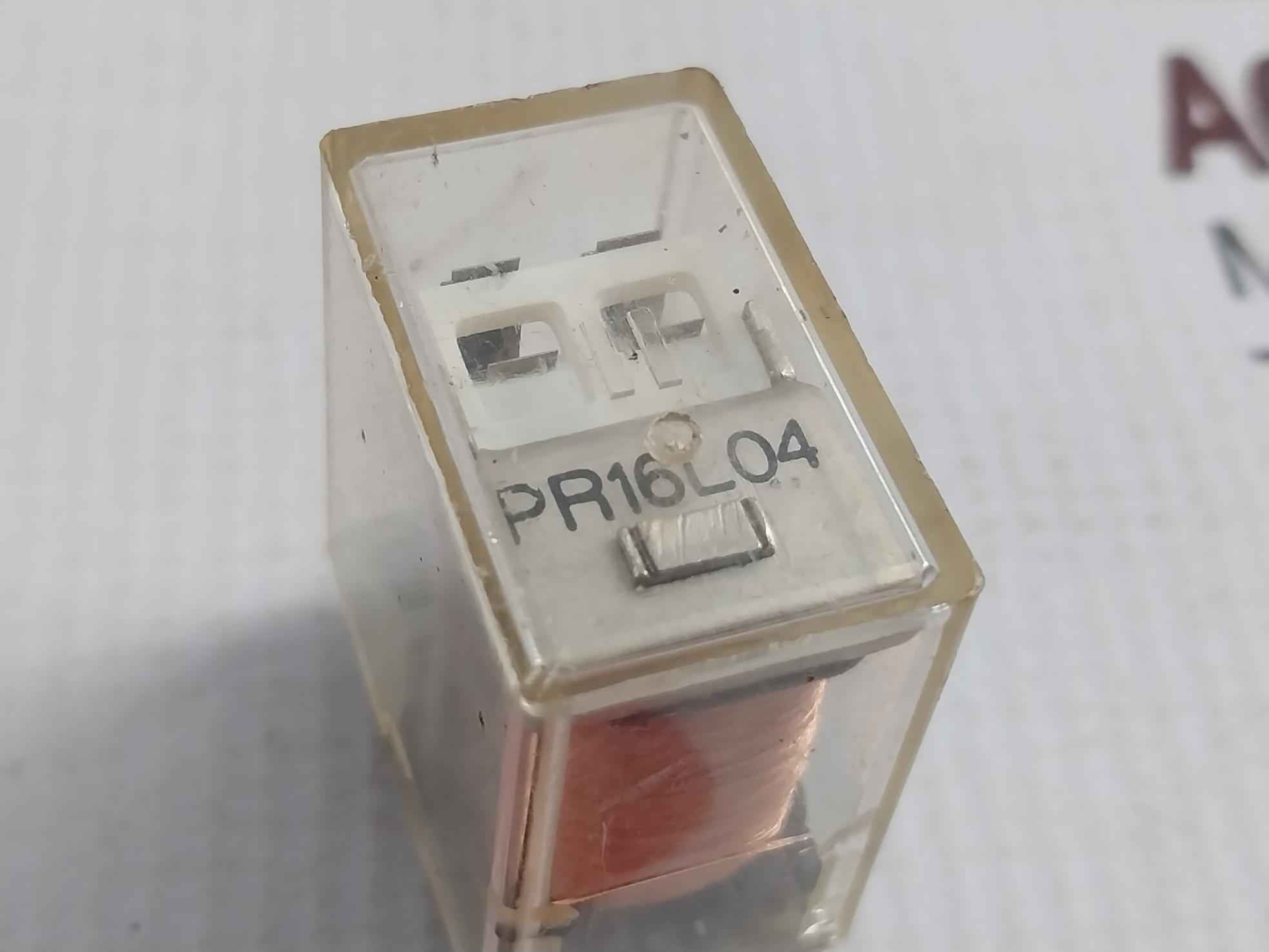 Iskra Pr16L04 Relay Socket Module