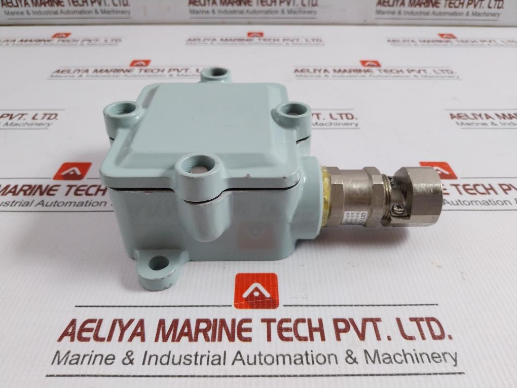 Ito-Denki-Terminal-Junction-Box-522-D2G4-208903-5