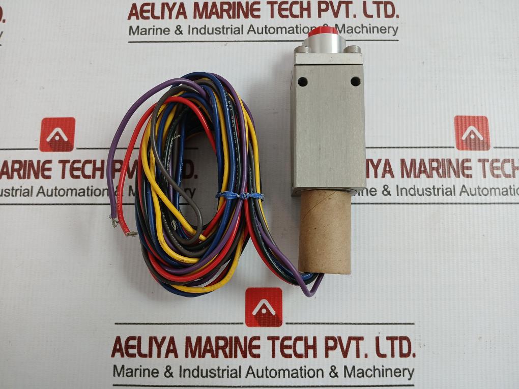 Itt 125/250V Ac Pressure Switch 225P1Cc3Brw-834