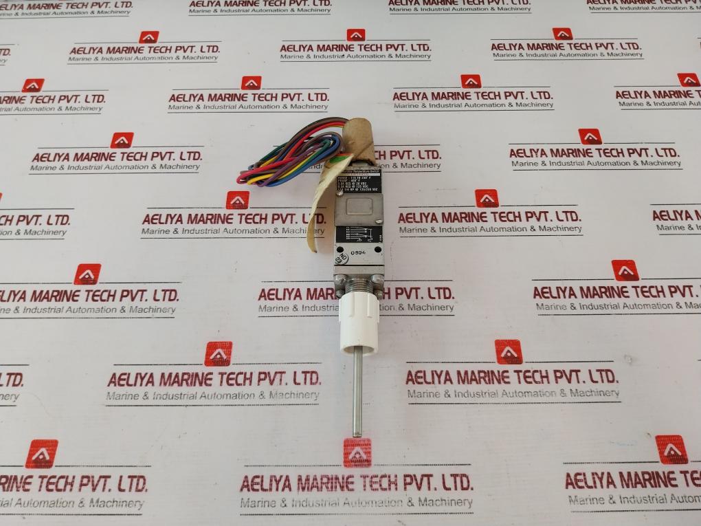Itt Neo-dyn 132T4Hcc6 Adjustable Temperature Switch 115 To 230?F
