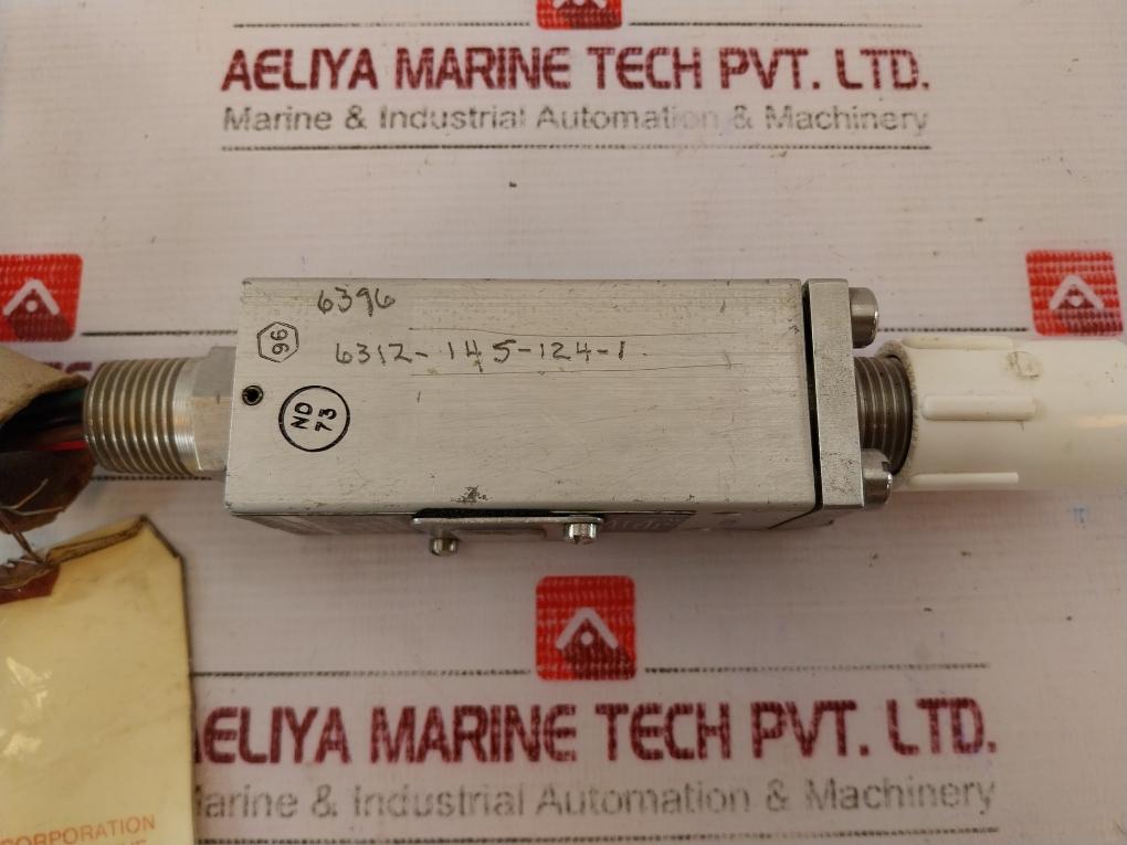 Itt Neo-dyn 132T4Hcc6 Adjustable Temperature Switch 115 To 230?F