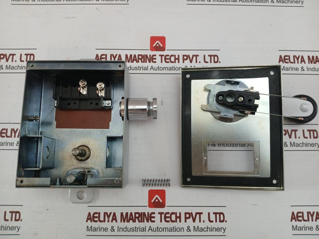 Iwamoto Elevator Limit Switch Iwa980219-19