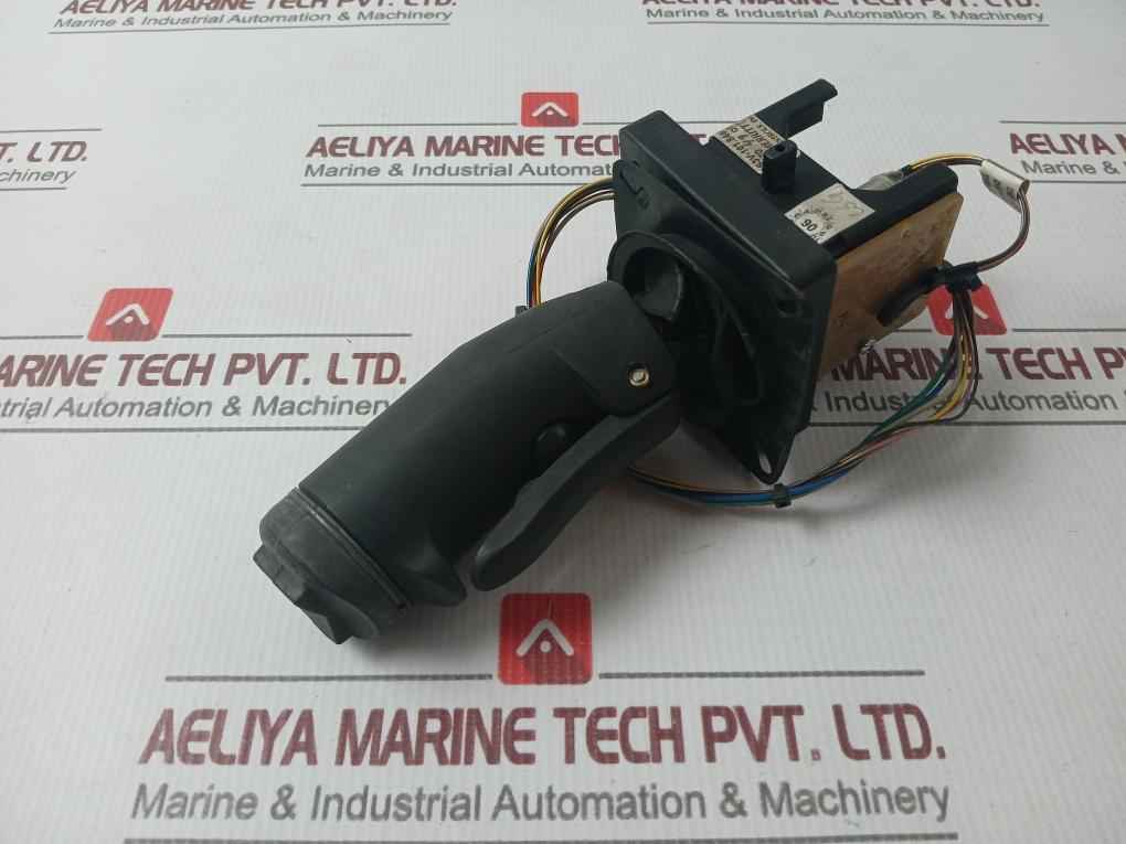 J.R. Merritt Controls Cs3V-101.8468-08 Panel Mounting 36570