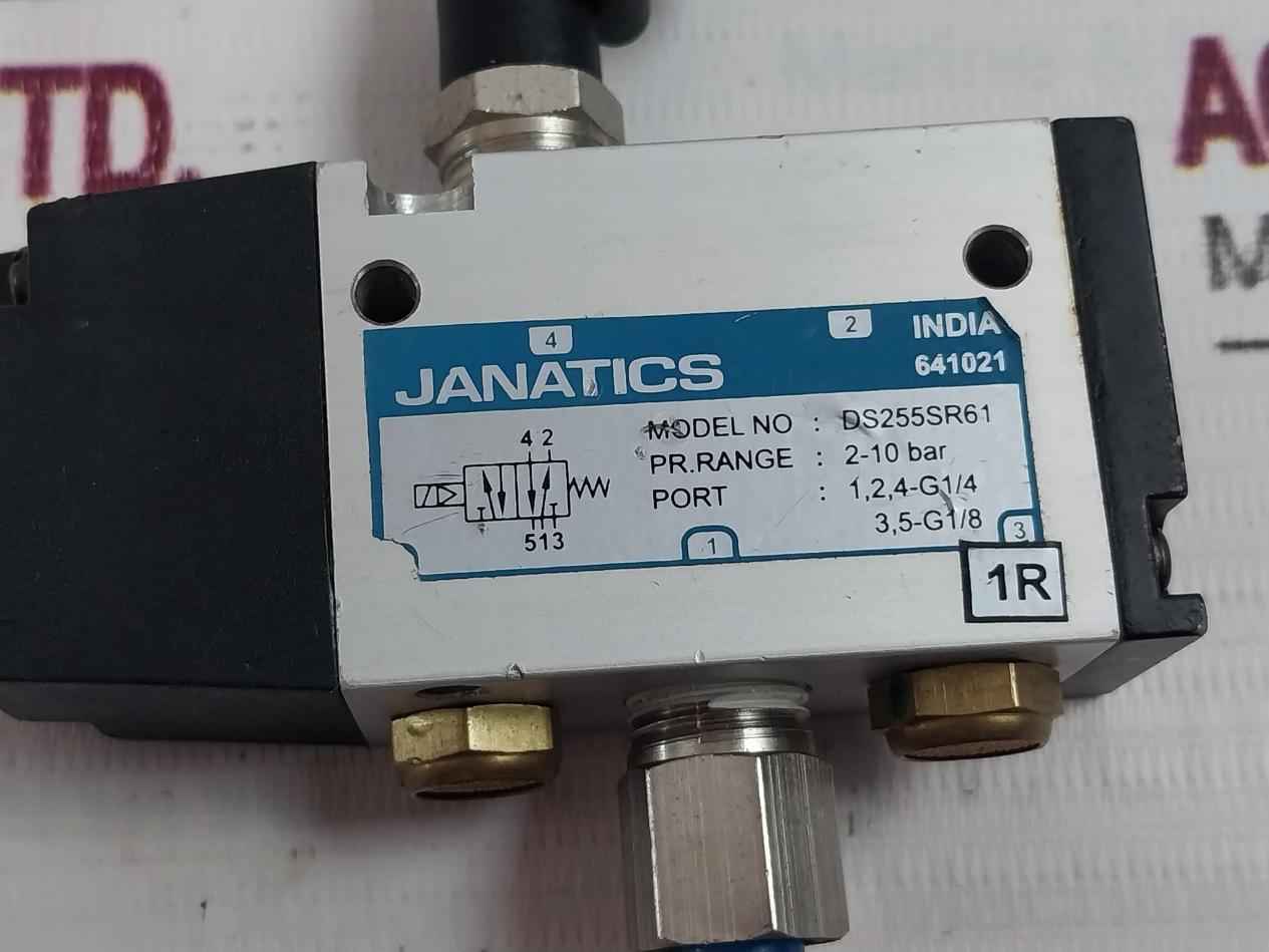 Janatics Ds255Sr61 5/2 Way Pneumatic Directional Control Valve 2-10 Bar