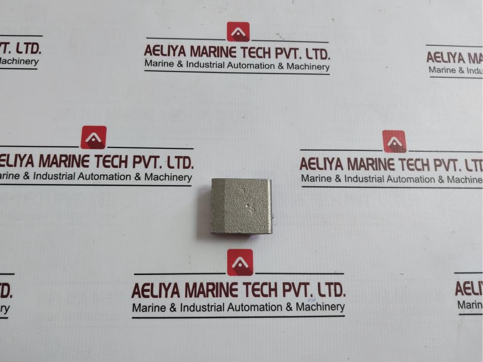 Kawasaki 11 Fitting For Shtr Tube Support Ume 68/59 0Vu-000-00Q D 4107