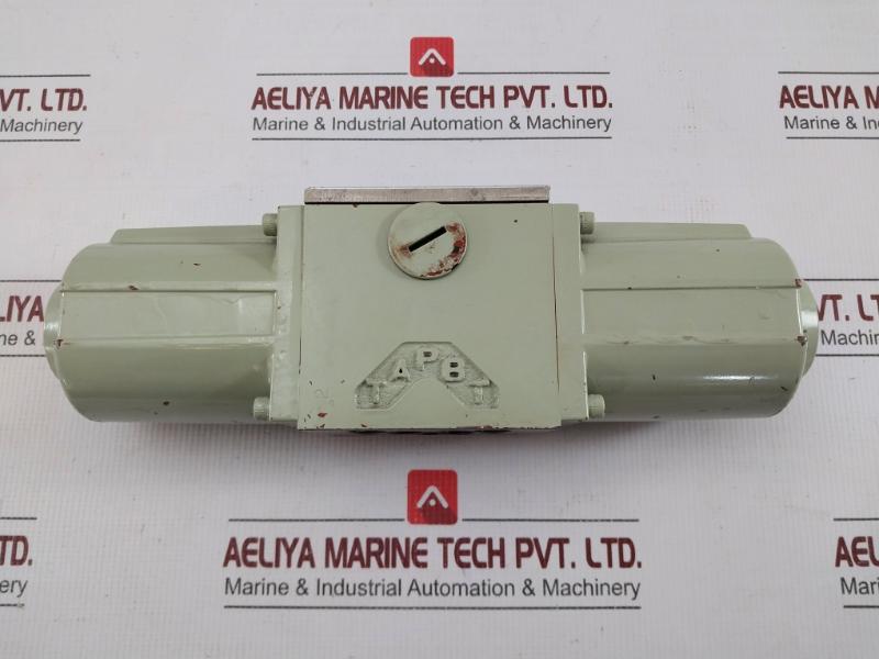 Kawasaki Rexroth Hydraulic Valve 4We10Gl-k10/Lg24Nd Dc24V