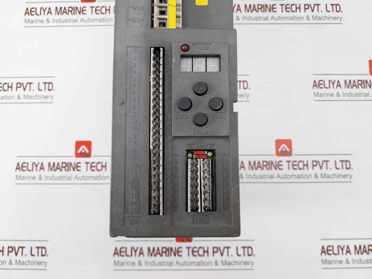 Keb 09.F0.R01-4012 3 Ph Variable Frequency Drive 380-480V 50/6Hz 2.8 Kva 4.1A