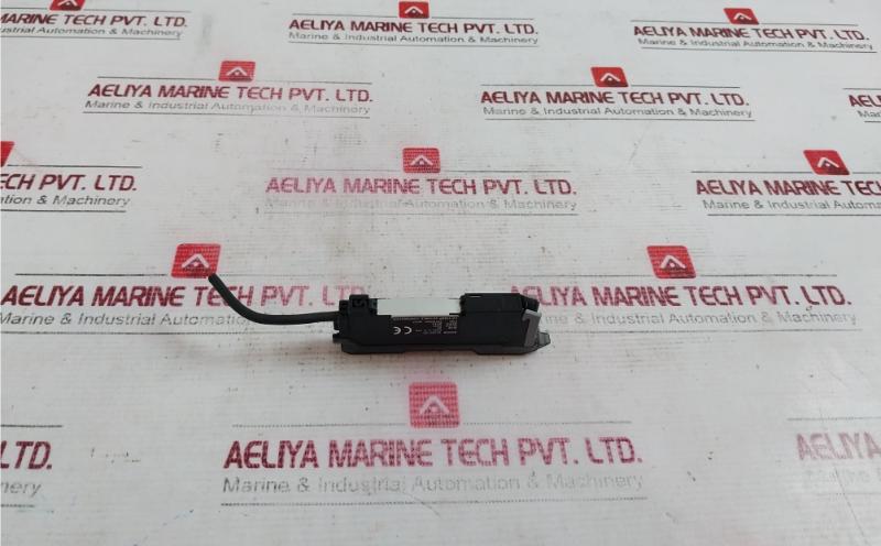 Keyence Lv-11Sap Laser Sensor Main Amplifier Unit 12-24Vdc