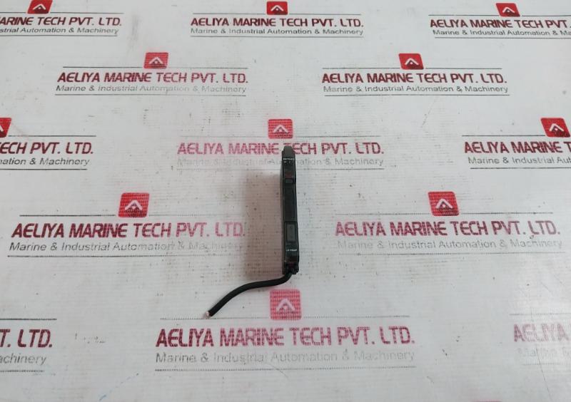 Keyence Lv-11Sap Laser Sensor Main Amplifier Unit 12-24Vdc