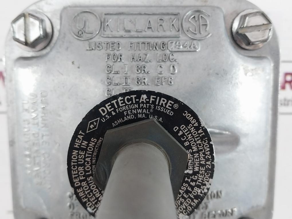 Killark 794A Explosion Proof Box Heat Detector 5A 125Vac 315-049485 Rev O
